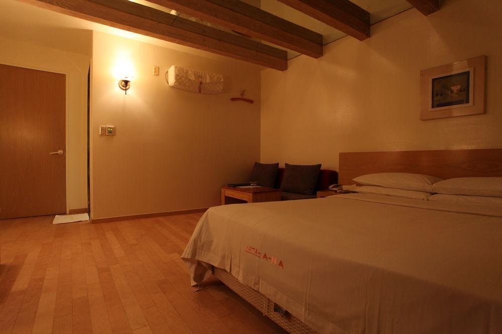 Ana Hotel 2*